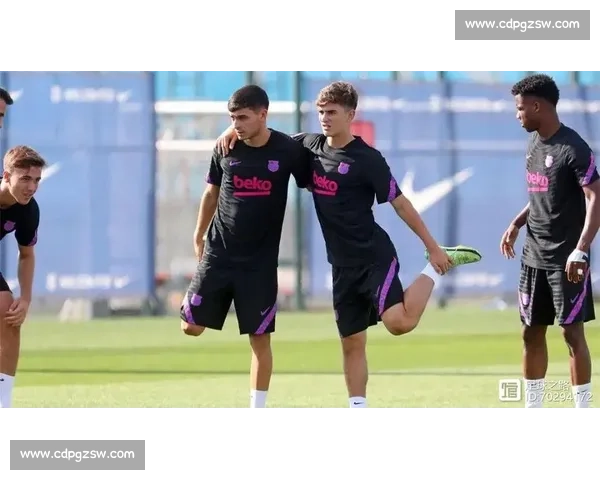 以传球为核心构建团队进攻体系的战术革新之路在现代竞技体育中的实践探索